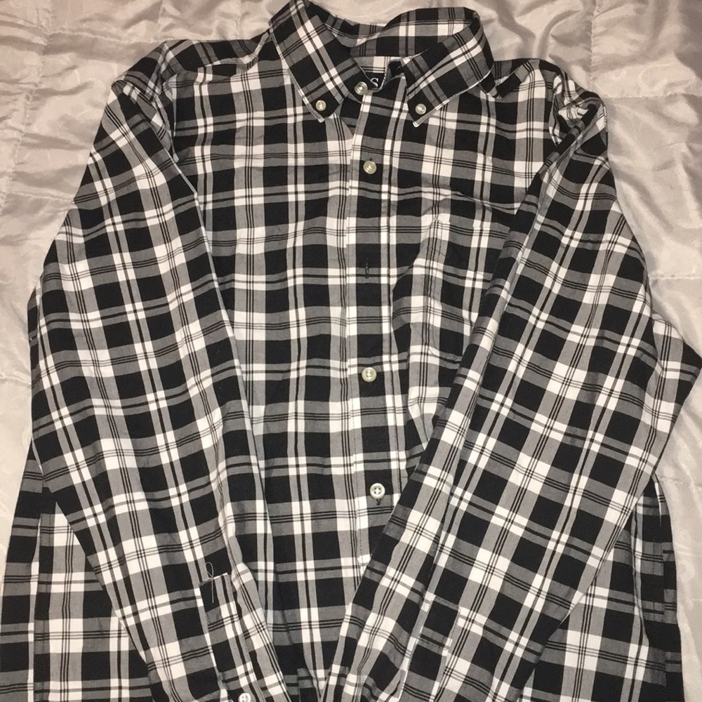 Chaps Medium Black and White Button Down